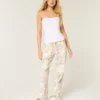 Blugi baggy camuflați cu talie joasă Blugi baggy camuflați cu talie joasă
