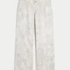Blugi baggy camuflați cu talie joasă Blugi baggy camuflați cu talie joasă