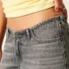 Blugi baggy gri cu talie mini ultra joasă Blugi baggy gri cu talie mini ultra joasă