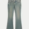 Blugi bootcut cu talie joasă, broderie fluture și spălare medie Blugi bootcut cu talie joasă, broderie fluture și spălare medie