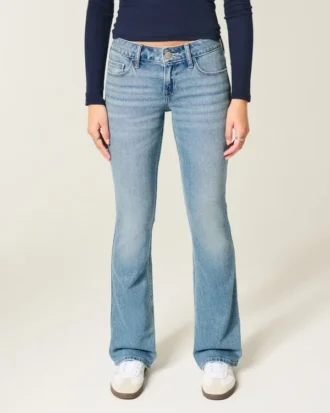Blugi bootcut cu talie joasă și spălare medie