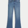 Blugi bootcut cu talie joasă și spălare medie Blugi bootcut cu talie joasă și spălare medie