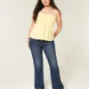 Blugi bootcut cu talie joasă și spălare închisă Blugi bootcut cu talie joasă și spălare închisă
