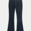 Blugi bootcut cu talie joasă și spălare închisă Blugi bootcut cu talie joasă și spălare închisă