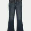 Blugi bootcut cu talie joasă, spălare închisă și broderie Blugi bootcut cu talie joasă, spălare închisă și broderie