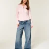 Blugi largi, cu talie joasă, spălați închis la culoare, cu broderie florală Blugi largi, cu talie joasă, spălați închis la culoare, cu broderie florală