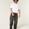 Blugi largi, negri, spălați, cu broderie șarpe Blugi largi, negri, spălați, cu broderie șarpe