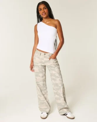 Blugi largi Y2K Camo cu talie joasă