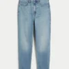 Blugi mom jeans curvy, cu talie foarte înaltă și spălare medie Blugi mom jeans curvy, cu talie foarte înaltă și spălare medie