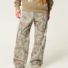 Blugi super largi camuflați Blugi super largi camuflați