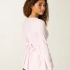 Bluză babydoll cu mâneci lungi și imprimeu grafic Bluză babydoll cu mâneci lungi și imprimeu grafic