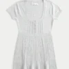 Bluză Henley cu mâneci scurte și croi babydoll Bluză Henley cu mâneci scurte și croi babydoll