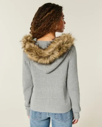 Cardigan cu glugă și bordură din blană artificială