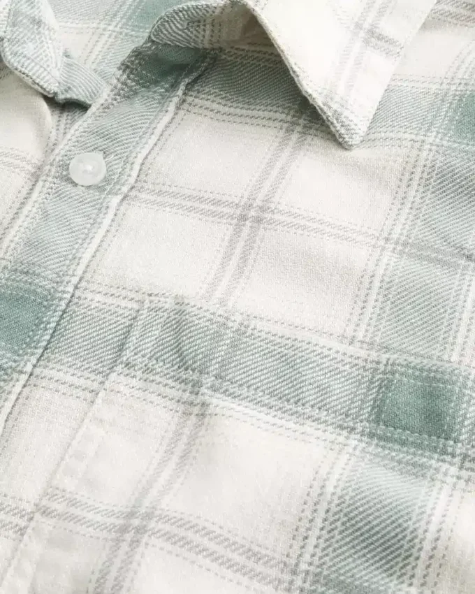 Cămașă din flanelă