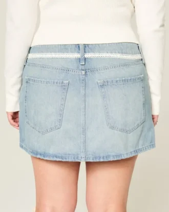 Fustă mini din denim cu talie joasă și dantelă