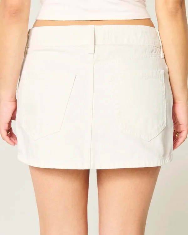 Fustă-pantalon mini din denim alb, cu talie joasă Fustă-pantalon mini din denim alb, cu talie joasă