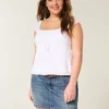 Fustă-pantalon mini din denim brodat, cu talie joasă Fustă-pantalon mini din denim brodat, cu talie joasă