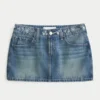 Fustă-pantalon mini din denim brodat, cu talie joasă Fustă-pantalon mini din denim brodat, cu talie joasă