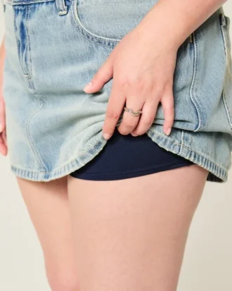 Fustă-pantalon mini din denim cu talie joasă Fustă-pantalon mini din denim cu talie joasă