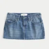 Fustă-pantalon mini din denim cu talie joasă și fundă brodată Fustă-pantalon mini din denim cu talie joasă și fundă brodată