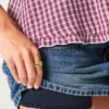 Fustă-pantalon mini din denim cu talie joasă și ținte Fustă-pantalon mini din denim cu talie joasă și ținte