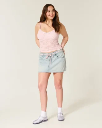 Fustă-pantalon mini din denim deschis la culoare, cu șireturi