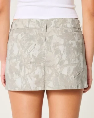 Fustă-pantalon mini din twill camuflaj cu talie joasă