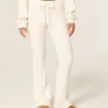 Gilly Hicks Pantaloni bootcut confortabili, cu model waffle Gilly Hicks Pantaloni bootcut confortabili, cu model waffle