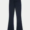 Gilly Hicks Pantaloni bootcut confortabili, cu model waffle Gilly Hicks Pantaloni bootcut confortabili, cu model waffle