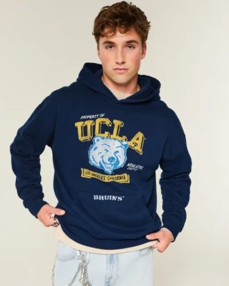 Hanorac cu glugă și imprimeu Boxy University of California, Los Angeles Bruins Hanorac cu glugă și imprimeu Boxy University of California, Los Angeles Bruins