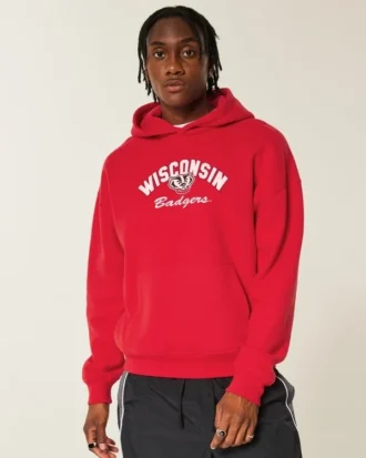 Hanorac cu glugă și imprimeu Boxy University of Wisconsin Badgers Hanorac cu glugă și imprimeu Boxy University of Wisconsin Badgers