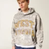 Hanorac cu glugă și imprimeu camuflaj Boxy West Virginia University Mountaineers Hanorac cu glugă și imprimeu camuflaj Boxy West Virginia University Mountaineers