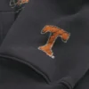 Hanorac cu glugă și imprimeu grafic Boxy Zip-Up University of Tennessee Volunteers Hanorac cu glugă și imprimeu grafic Boxy Zip-Up University of Tennessee Volunteers