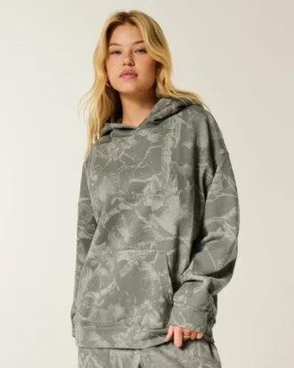 Hanorac oversized cu glugă camuflaj
