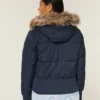 Jacheta bomber cu garnitură din blană artificială Jacheta bomber cu garnitură din blană artificială