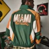 Jacheta windbreaker cu imprimeu grafic University of Miami Hurricanes Jacheta windbreaker cu imprimeu grafic University of Miami Hurricanes