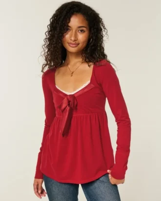 Lansare Holiday Vault Top babydoll din tricot cu satin și legătură în față