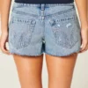 Mini pantaloni scurți din denim brodați, cu talie ultra joasă Mini pantaloni scurți din denim brodați, cu talie ultra joasă