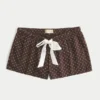 Mini pantaloni scurți din flanelă cu cravată din satin, din colecția Holiday Vault Mini pantaloni scurți din flanelă cu cravată din satin, din colecția Holiday Vault