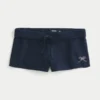 Mini pantaloni scurți din fleece cu imprimeu grafic Mini pantaloni scurți din fleece cu imprimeu grafic
