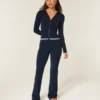 Pantaloni bootcut cu pliu din tricot Gilly Hicks Pantaloni bootcut cu pliu din tricot Gilly Hicks