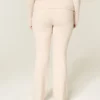 Pantaloni bootcut cu pliu din tricot Gilly Hicks Pantaloni bootcut cu pliu din tricot Gilly Hicks