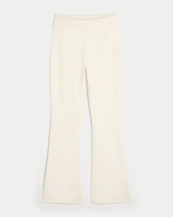 Pantaloni bootcut cu pliu din tricot Gilly Hicks Pantaloni bootcut cu pliu din tricot Gilly Hicks