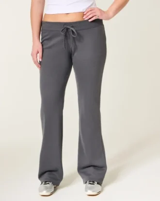 Pantaloni de trening