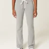 Pantaloni de trening bootcut Pantaloni de trening bootcut