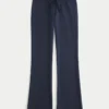 Pantaloni de trening bootcut Pantaloni de trening bootcut