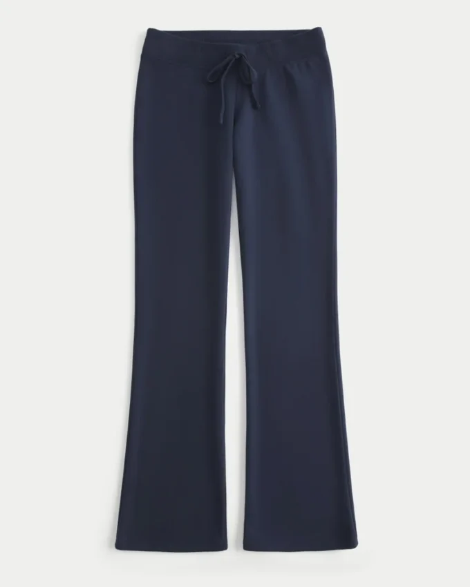 Pantaloni de trening bootcut Pantaloni de trening bootcut