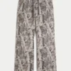 Pantaloni de trening bootcut Pantaloni de trening bootcut