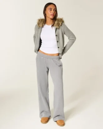 Pantaloni de trening cu croi larg