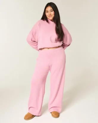 Pantaloni de trening cu croi larg